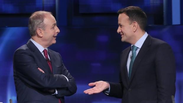 Лидер Fianna Fáil Михол Мартин и лидер Fine Gael Лео Варадкар во время дебатов.