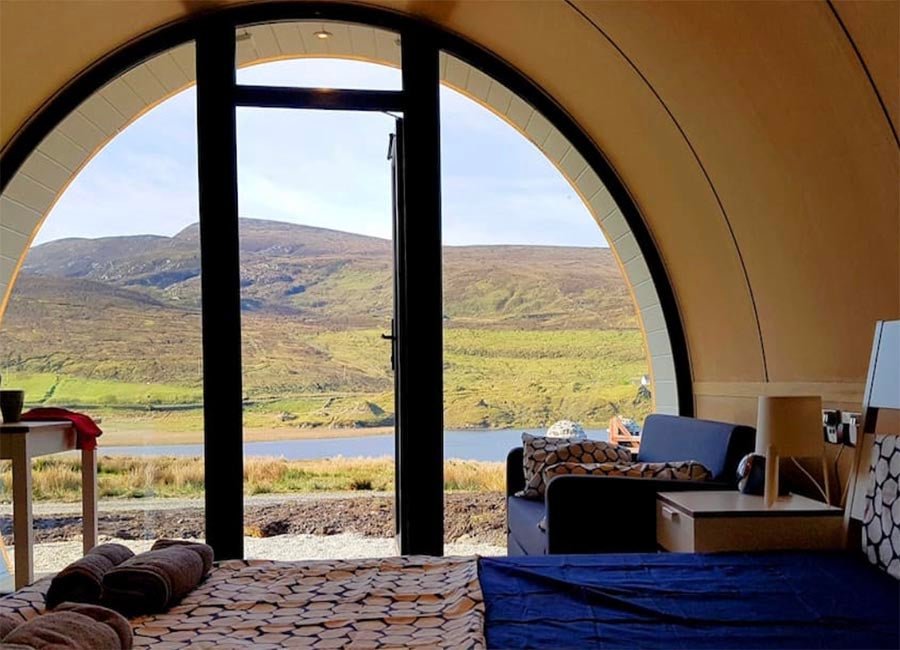 A Hobbitpod by the beach, Donegal